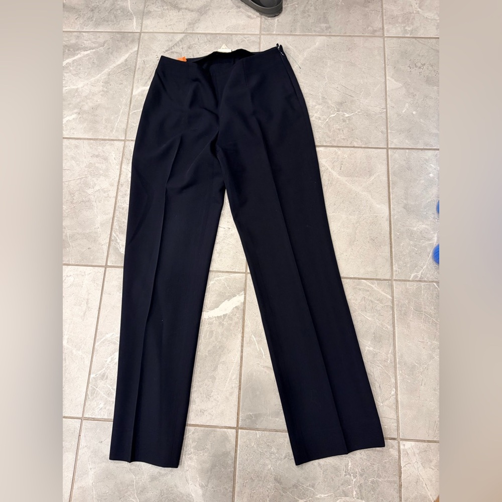 EUC Emporio Armani size 6 navy dress pant